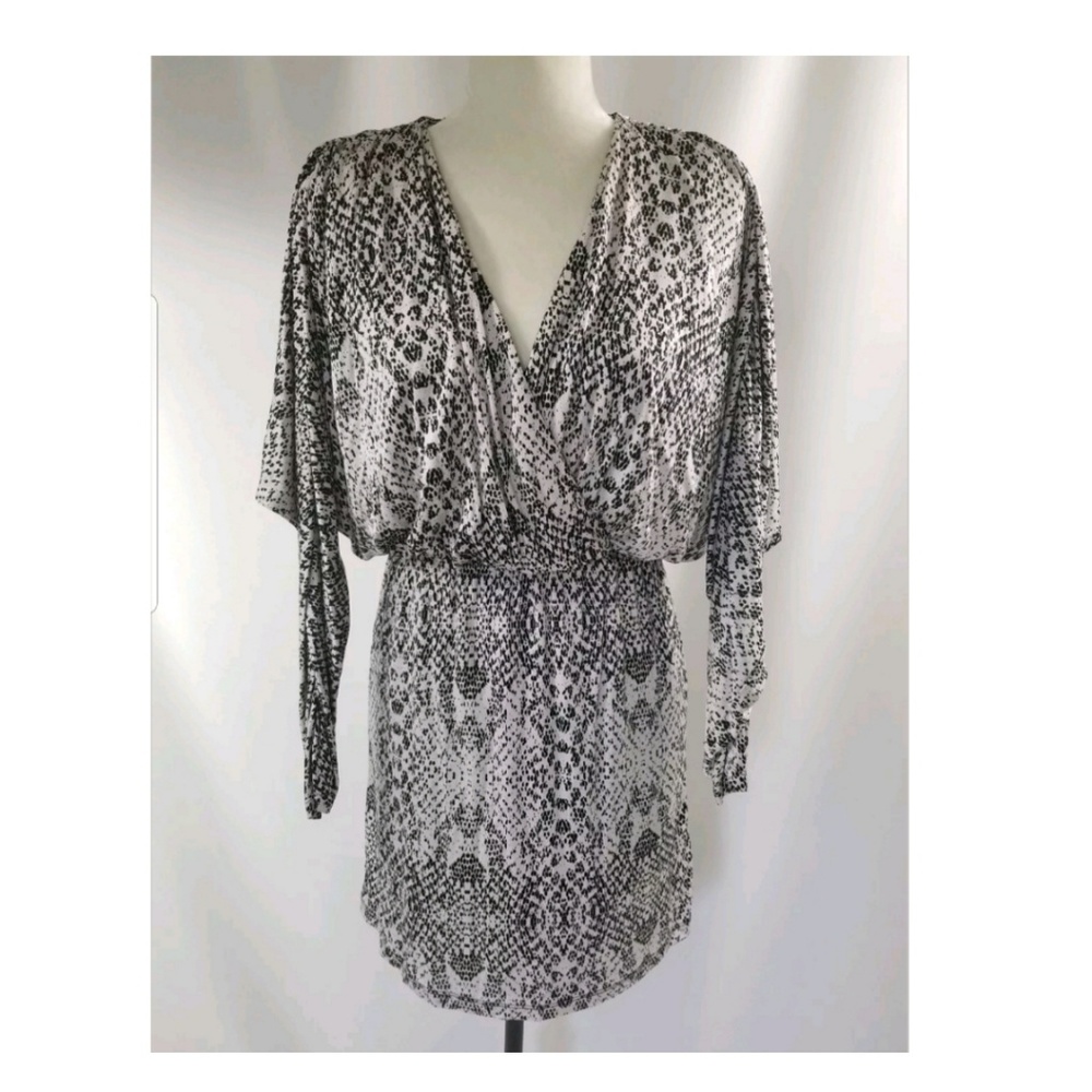 Parker Black White Bat Wing Sleeve Dress X-Small